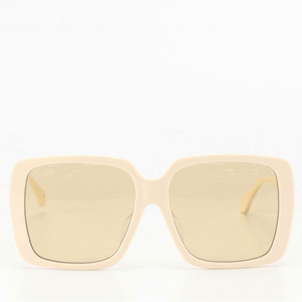 GUCCI GGO567SAN Oversized Square "I LOVE YOU" Sunglasses with Case